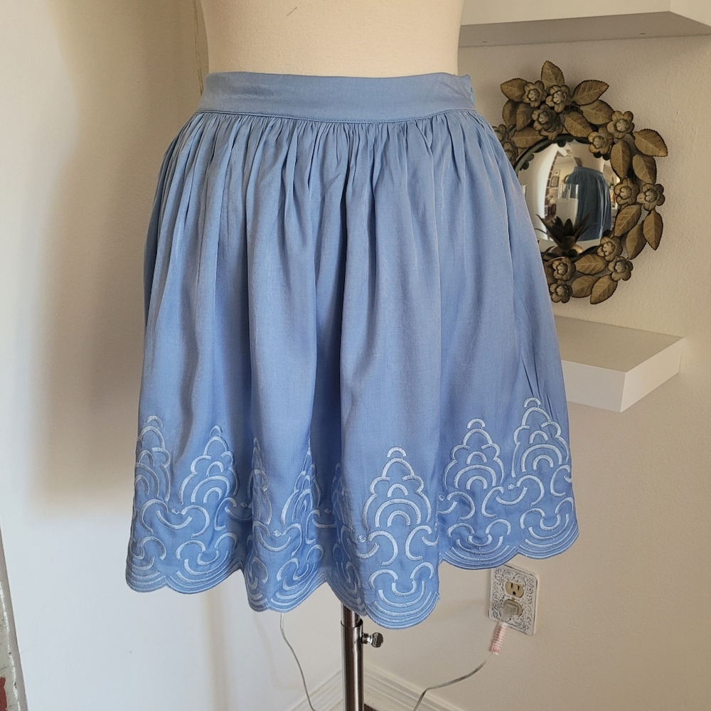 Moon Collection Elegant Blue Embroidered Skirt Size Medium